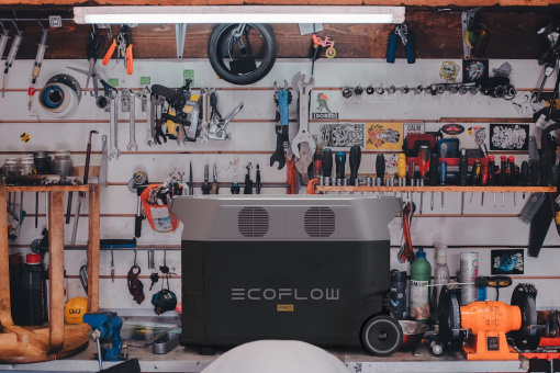 Power your tools with the EcoFlow Delta Pro